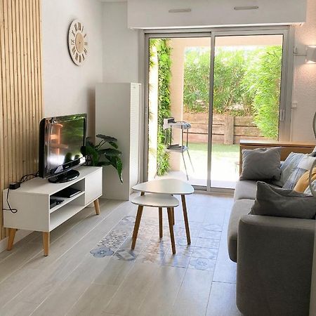 Appartement Frejus Avec Jardin, Piscine, Plage, Tennis Eksteriør billede