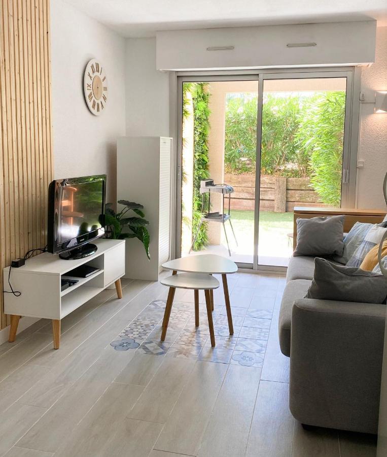Appartement Frejus Avec Jardin, Piscine, Plage, Tennis Eksteriør billede